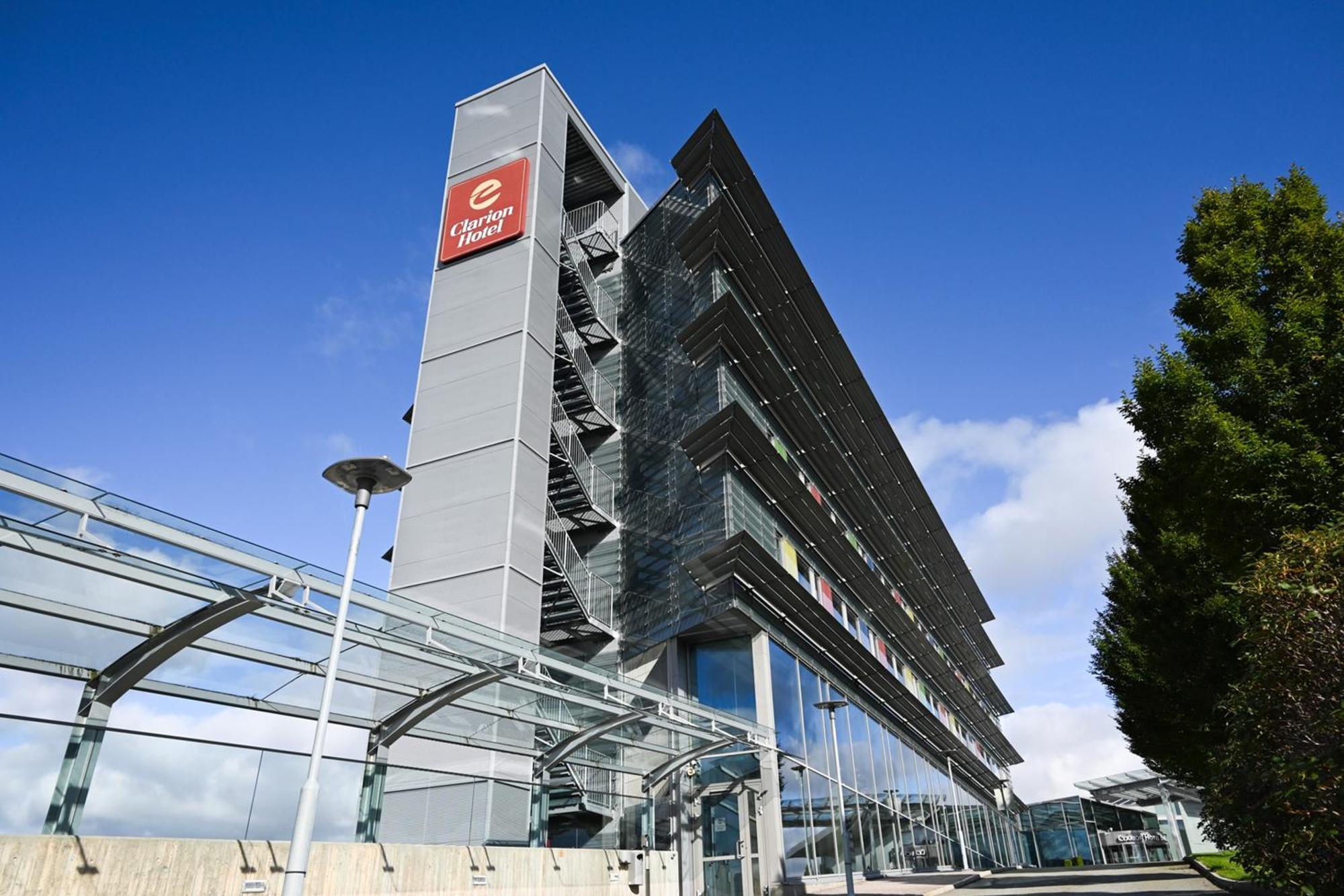 Clarion Hotel Bergen Airport Exterior photo